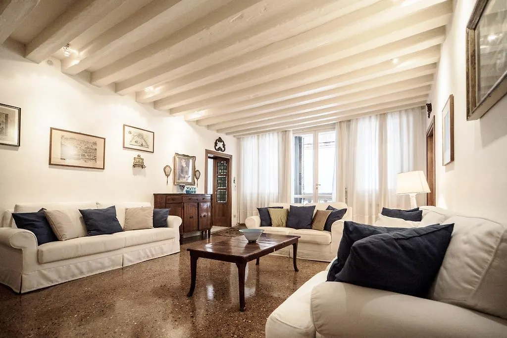 Accademia Terrazza Apartment Venice Italy